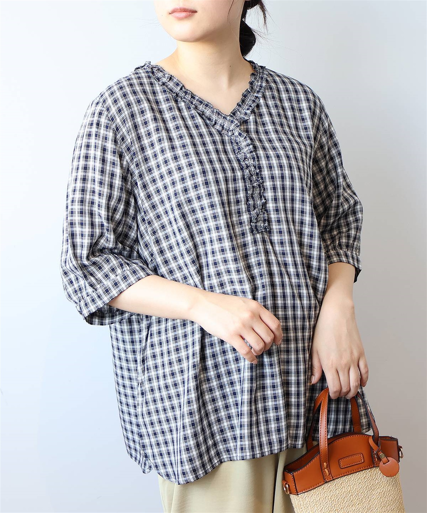 【L～6L】レーヨン チェック フリルカラーブラウス(70コンCK-Ｌ-0342667-70-032)