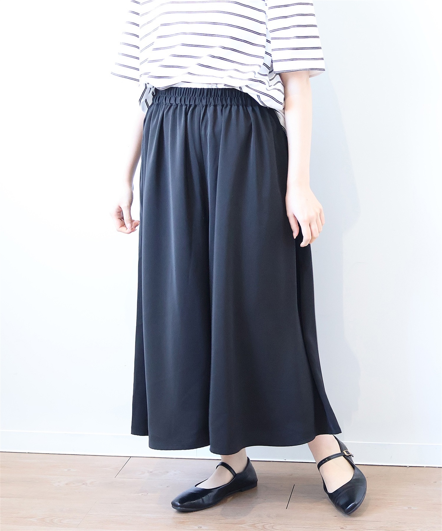 【LL～6L】【WEB&一部店舗】 ソフトサテン ギャザー スカーチョ(00クロ-ＬＬ-0342854-00-033)