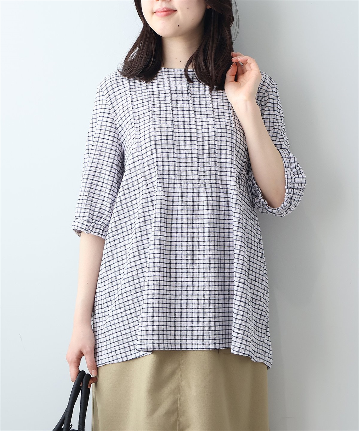 【Ｌ～5L】シャーリングギンガム タック プルオーバー(01オフ-Ｌ-0347525-01-032)
