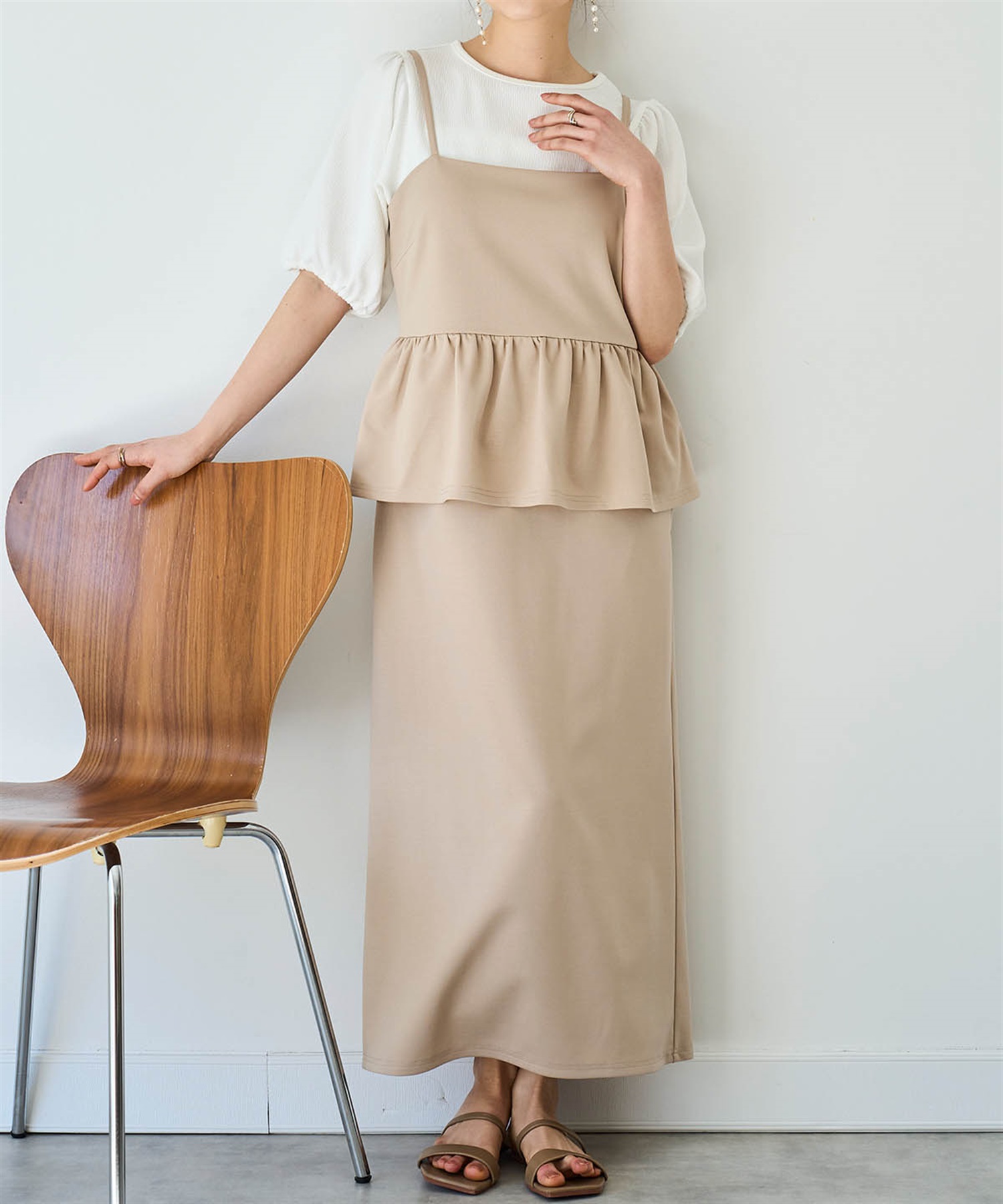 バックリボン ペプラムキャミワンピース(82ベージュ-XS-0586095-82-028)